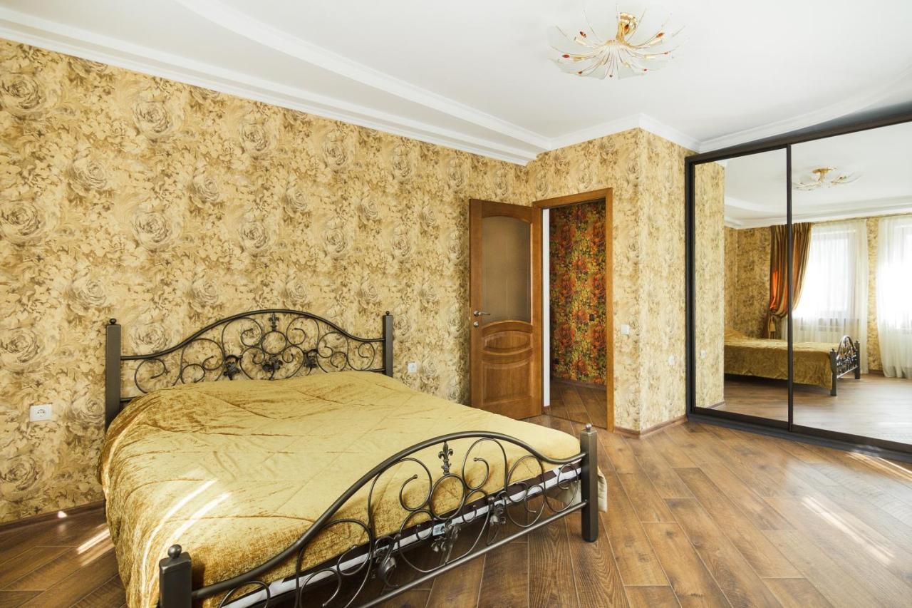 Deribasovskay street apartments Odessa Buitenkant foto